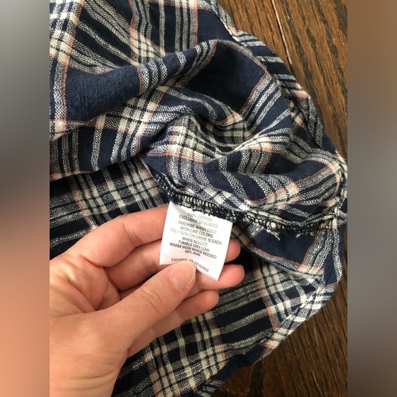 Style & Co. Women’s M “Off the Shoulder” Indiana Blue Plaid Button-Down - NWT! - Picture 6 of 11